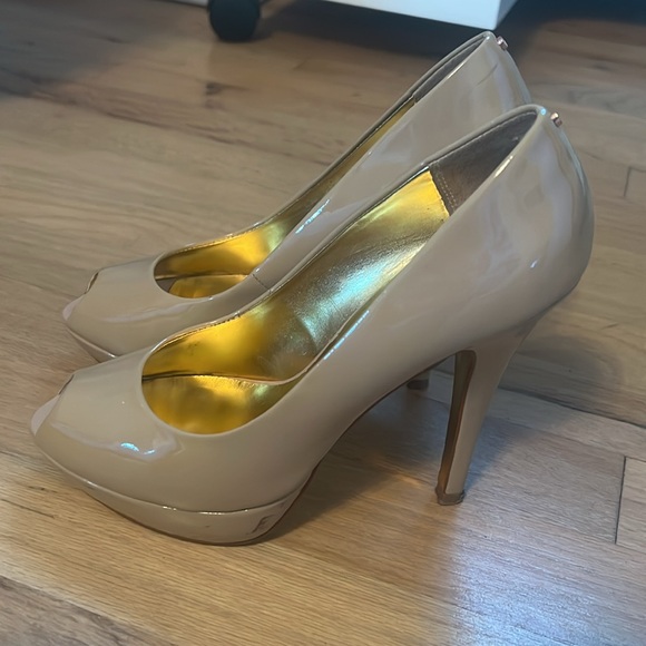 Ted baker heels - Picture 2 of 5